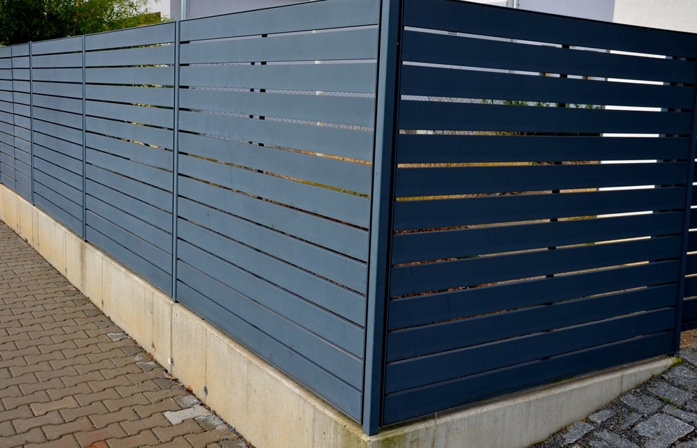 aluminum privacy fencing